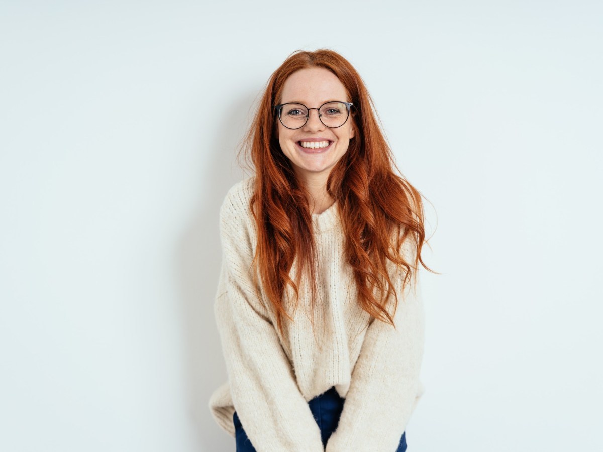 Frau mit roten Haaren