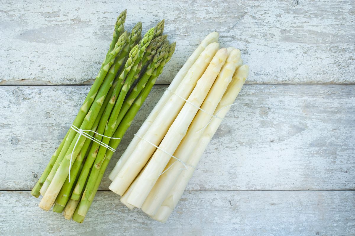 Spargel schälen: So geht's