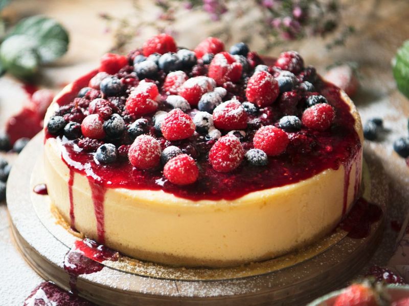 Puddingkuchen: Einfaches Rezept mit Himbeeren