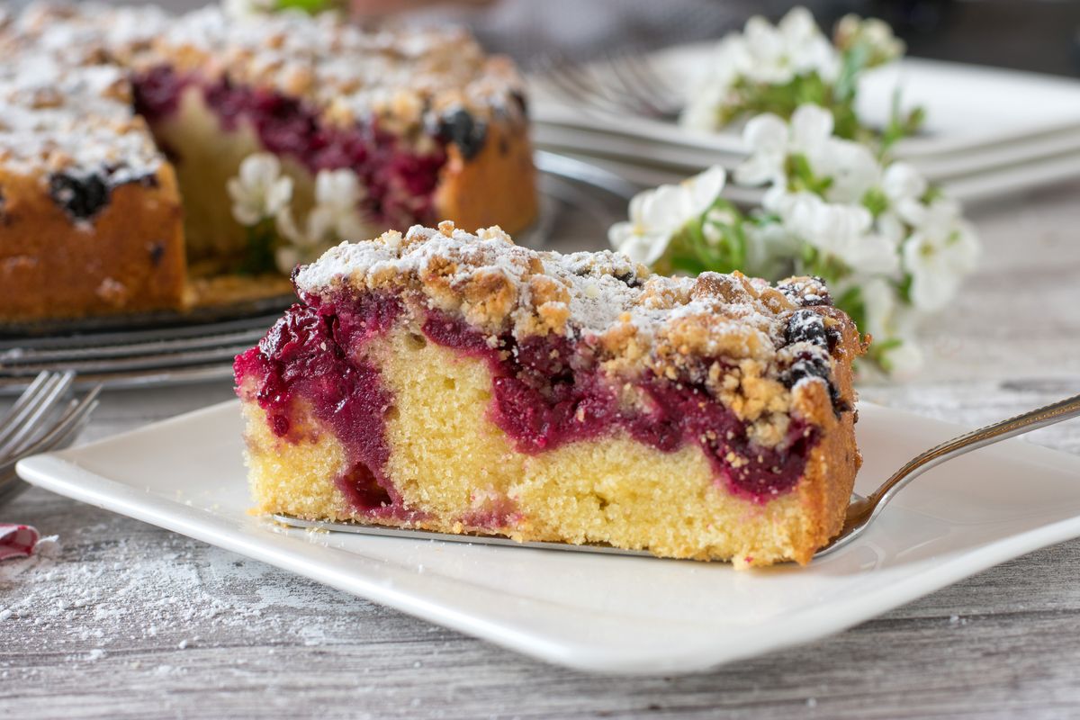 Marmeladenkuchen vom Blech: Leckeres Rezept mit Streuseln