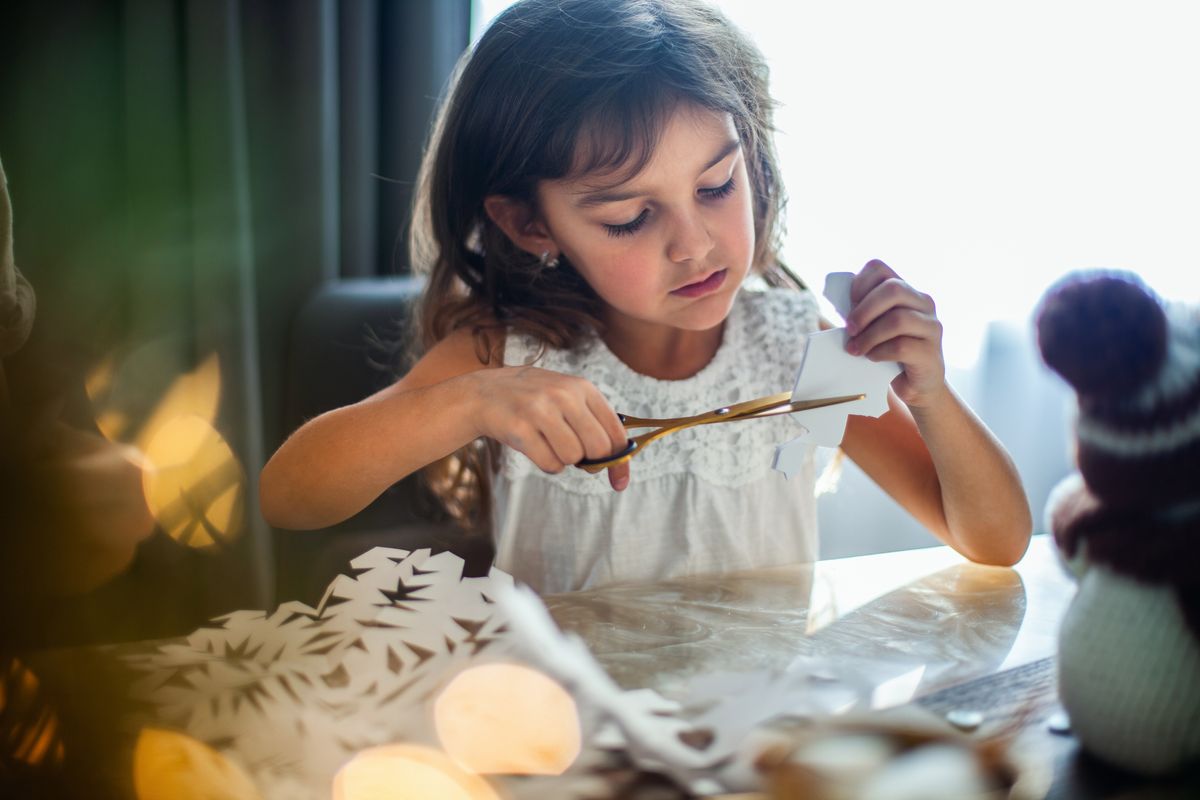 Basteln für Weihnachten mit Kindern: DIY Christbaumschmuck