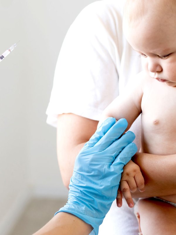 Lebensrettend: Diese Impfungen braucht dein Baby wirklich