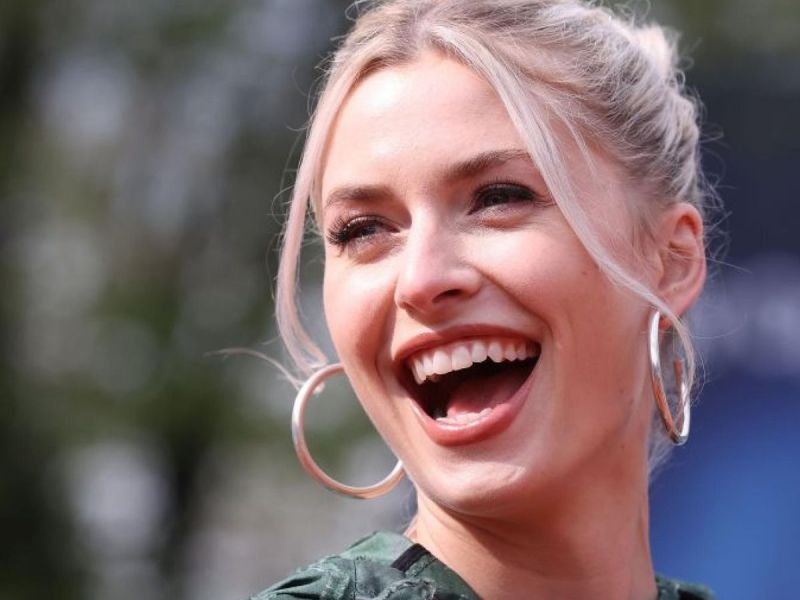 Lena Gercke genießt Auszeit und zeigt ihren Babybauch