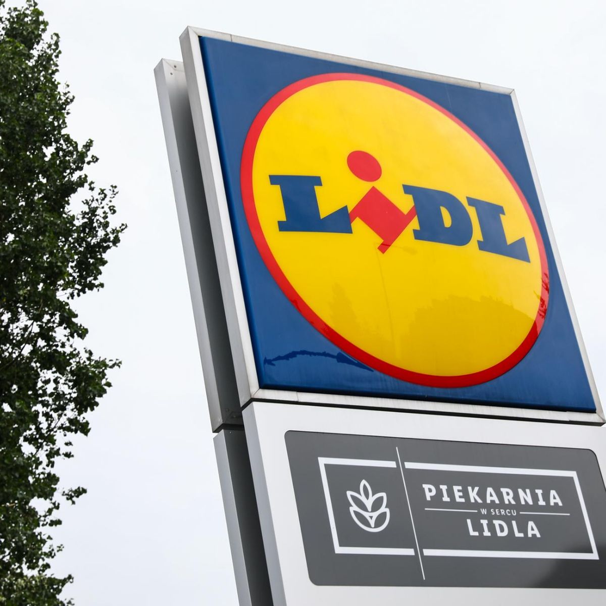 Schock für Lidl-Kund*innen: Diese Produkte fliegen raus!