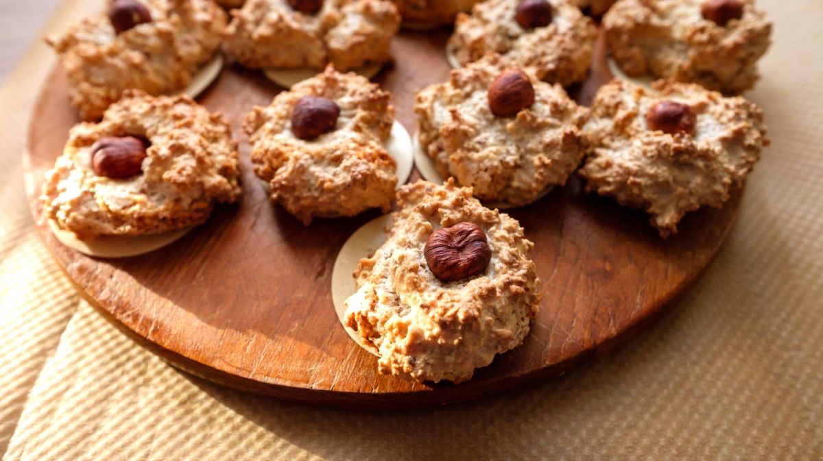 Nussmakronen: Rezept für leckeres Gebäck