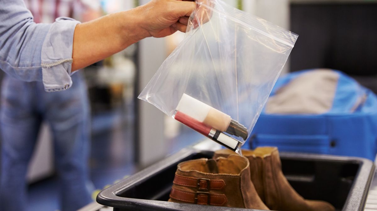 Flüssigkeiten im Handgepäck: Bald auch ohne Plastikbeutel?