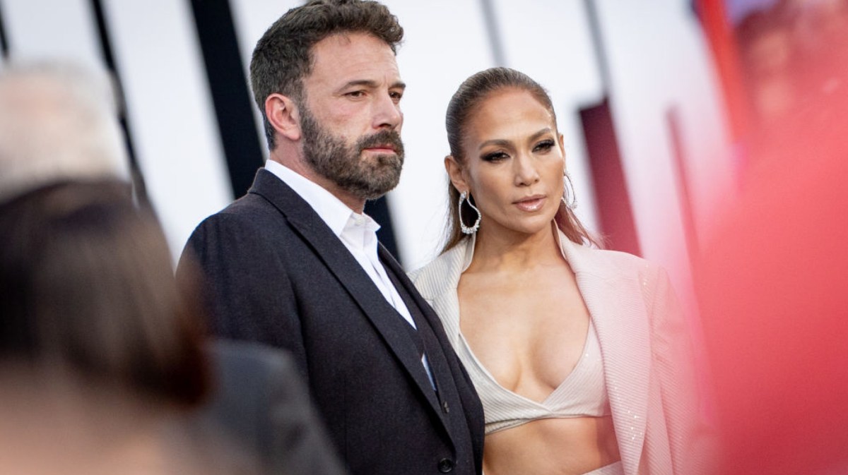 Jennifer Lopez und Ben Affleck auf Filmpremiere von "The Mother"