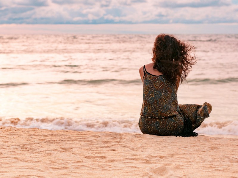 Frau am Strand