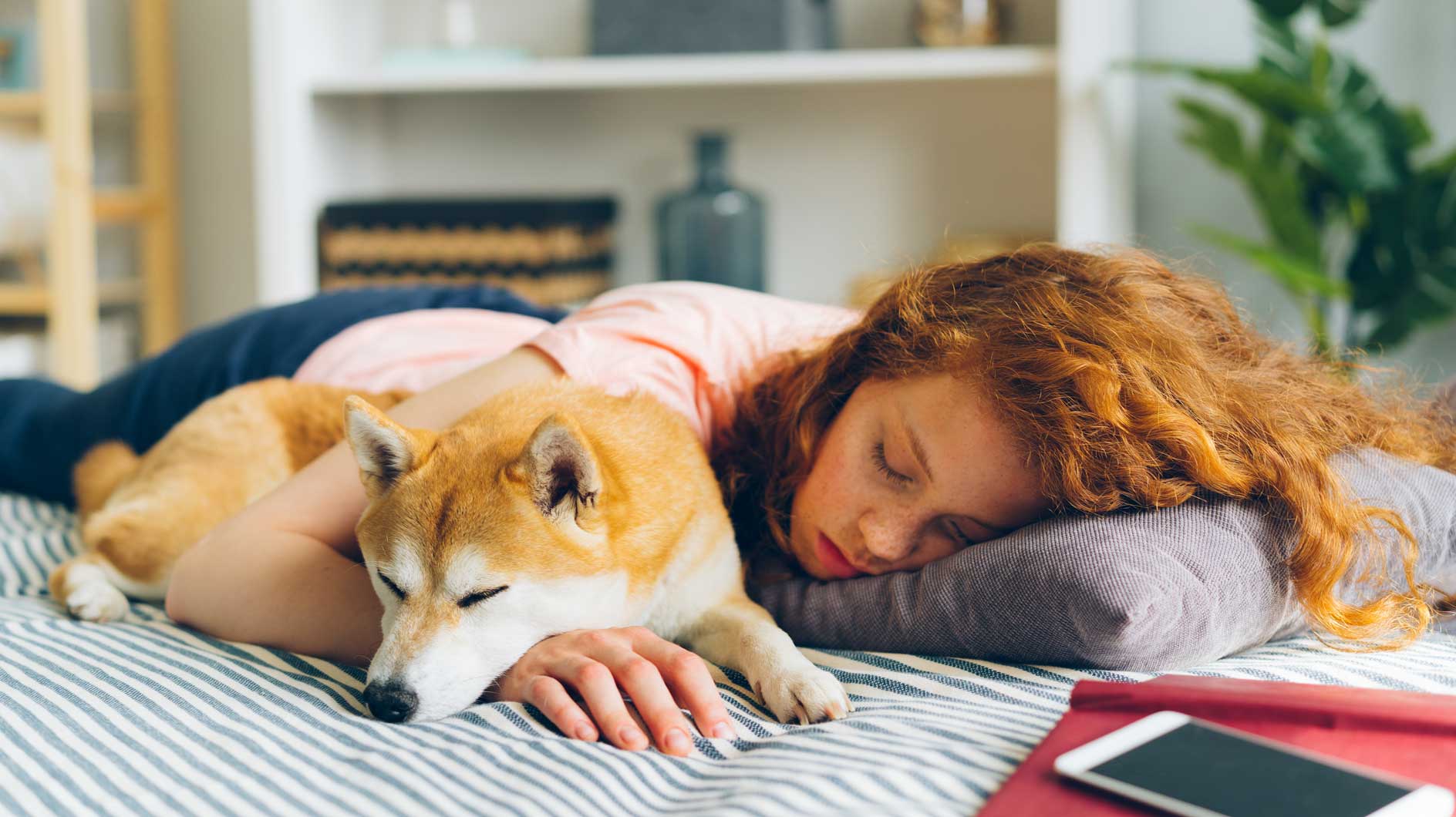 Lasst Teenager schlafen! Darum ist Schlaf wichtig für ihre Gesundheit und kein Zeichen von Faulheit