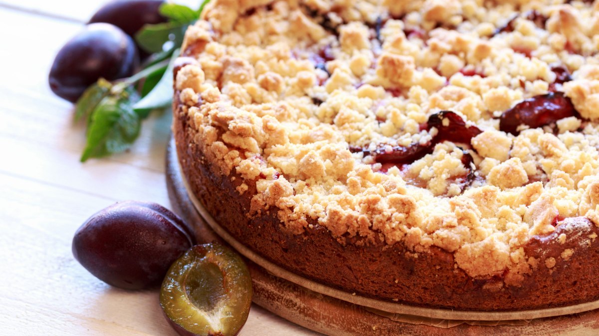 Pflaumenkuchen mit Streuseln